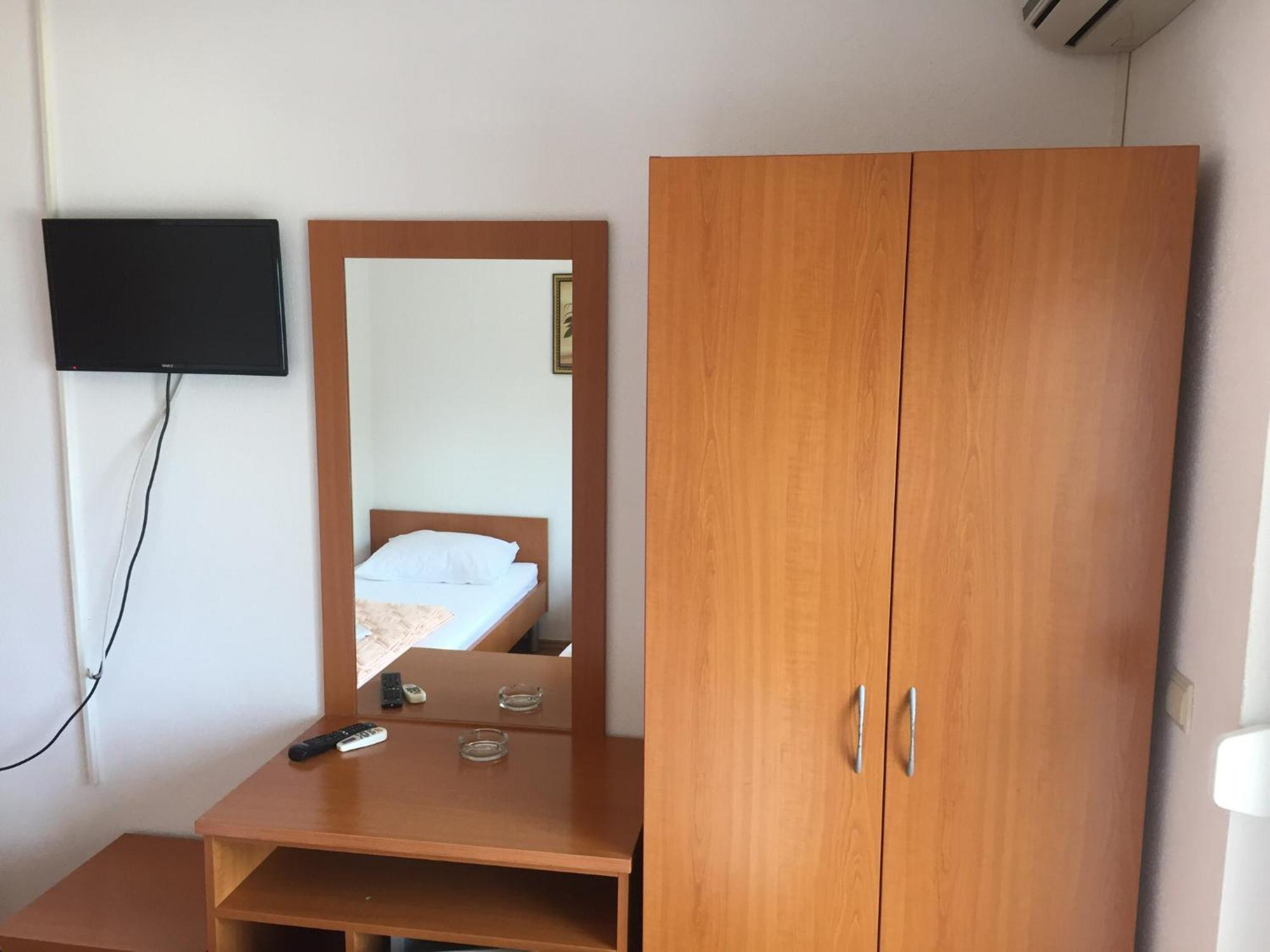 Apartments Kristic Neum Phòng bức ảnh
